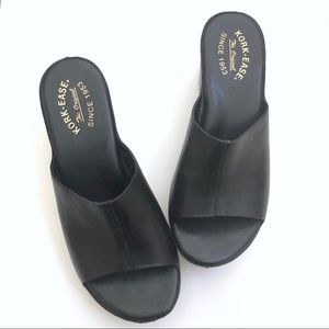 kork ease greer black